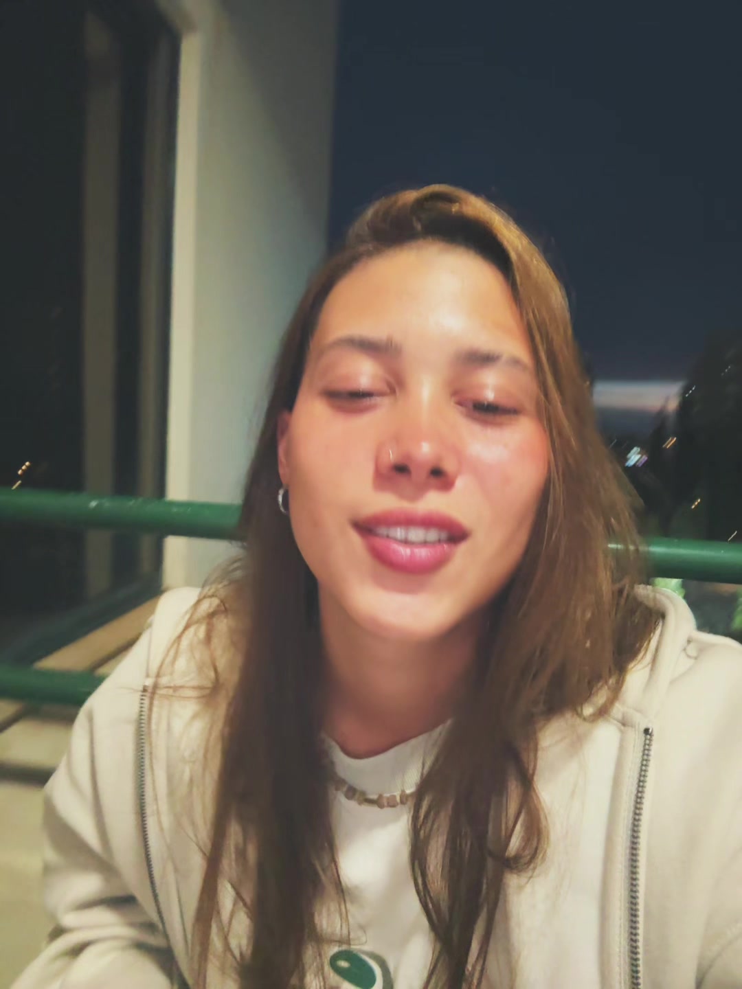 @Ninamendesz
