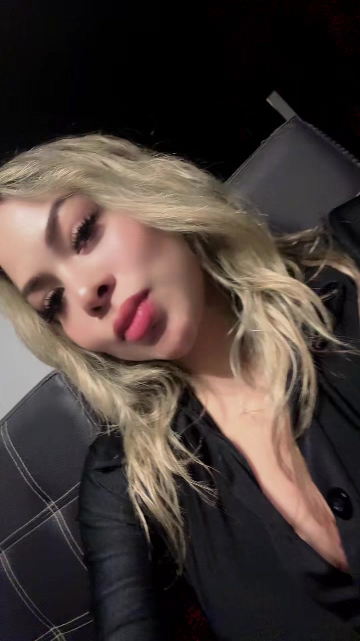 @LEONA♥️