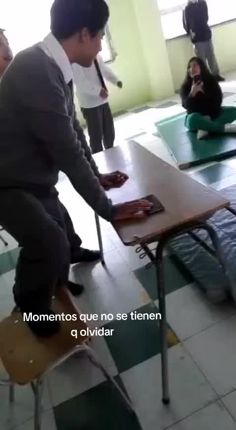 @pipos