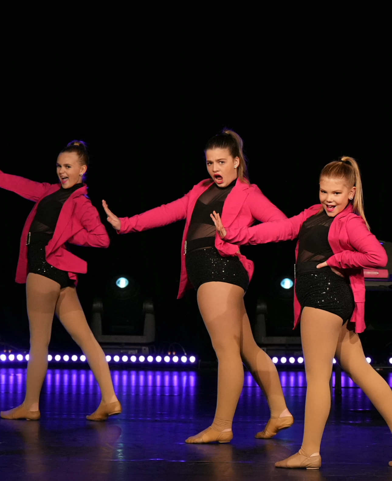 @SummitDanceChallenge