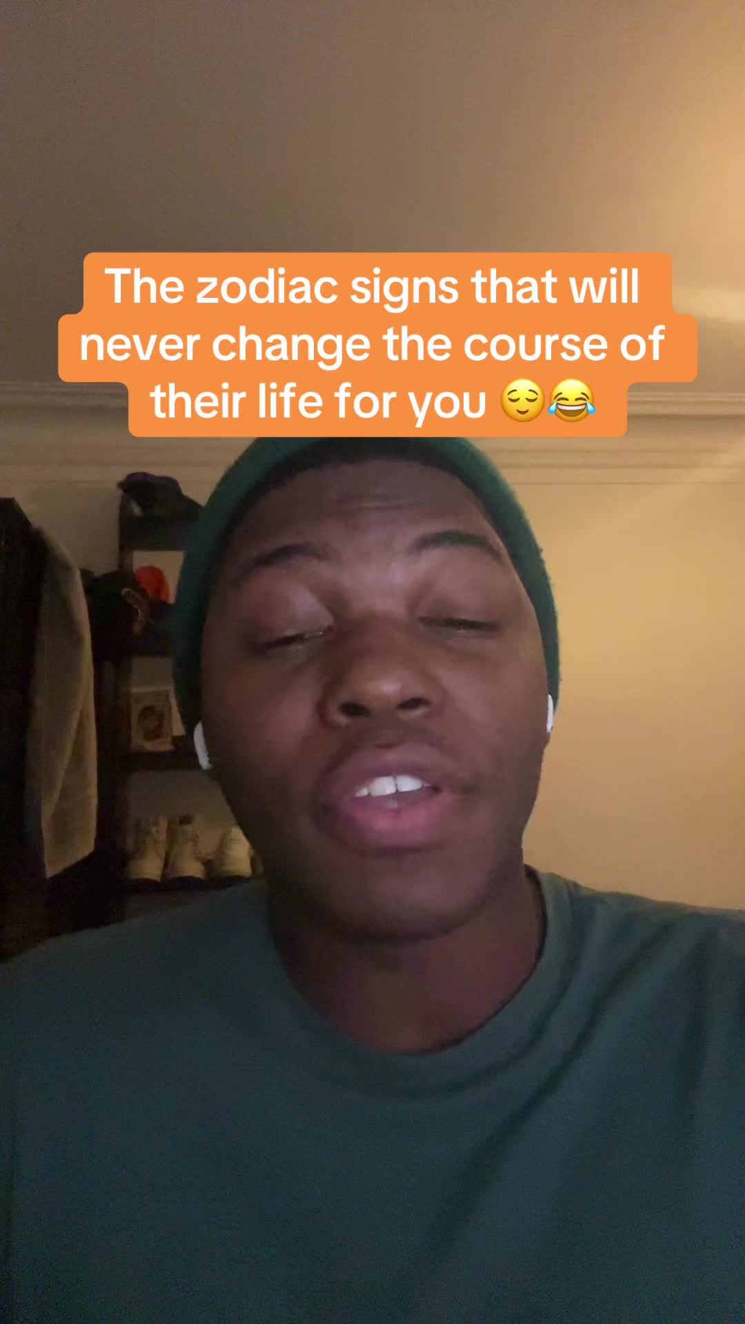@Astrologybymari . Com