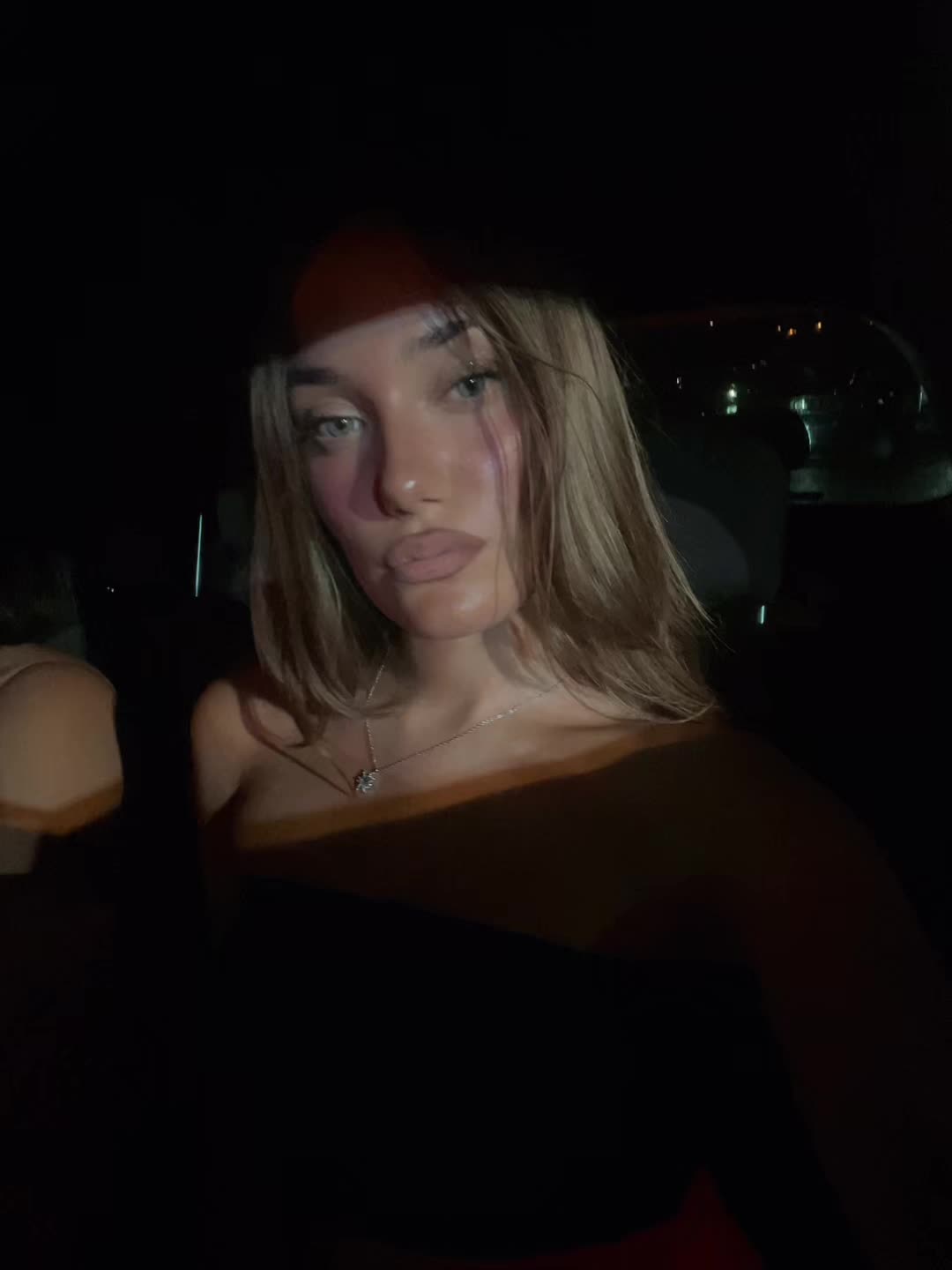 @𝓪𝓷𝓷𝓪 ❤︎