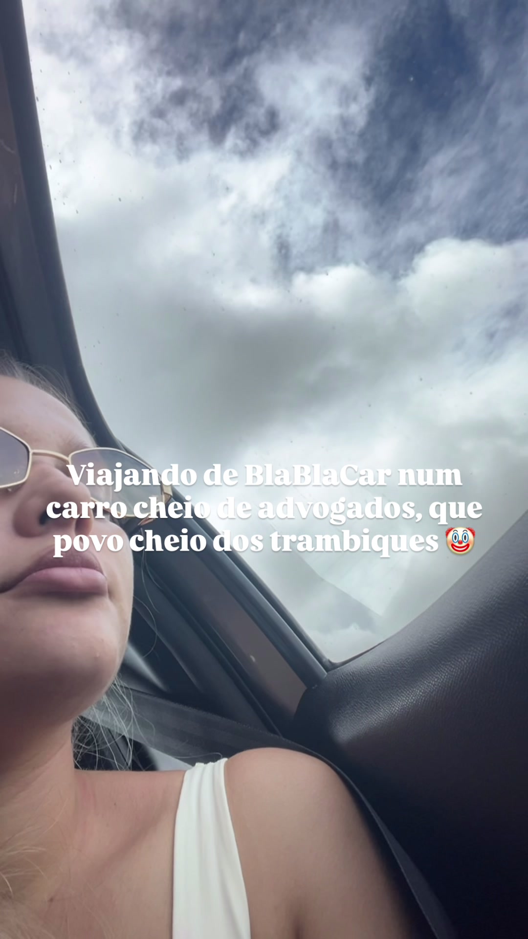 @liagomes020