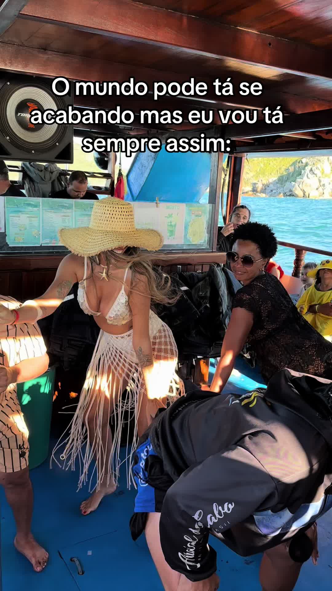 @Jaqueline Alarcão