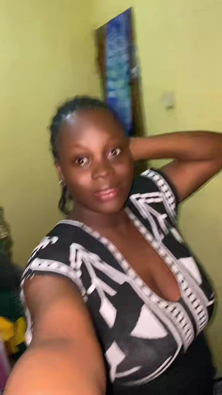 @Tiwa❤️💖💕🤍