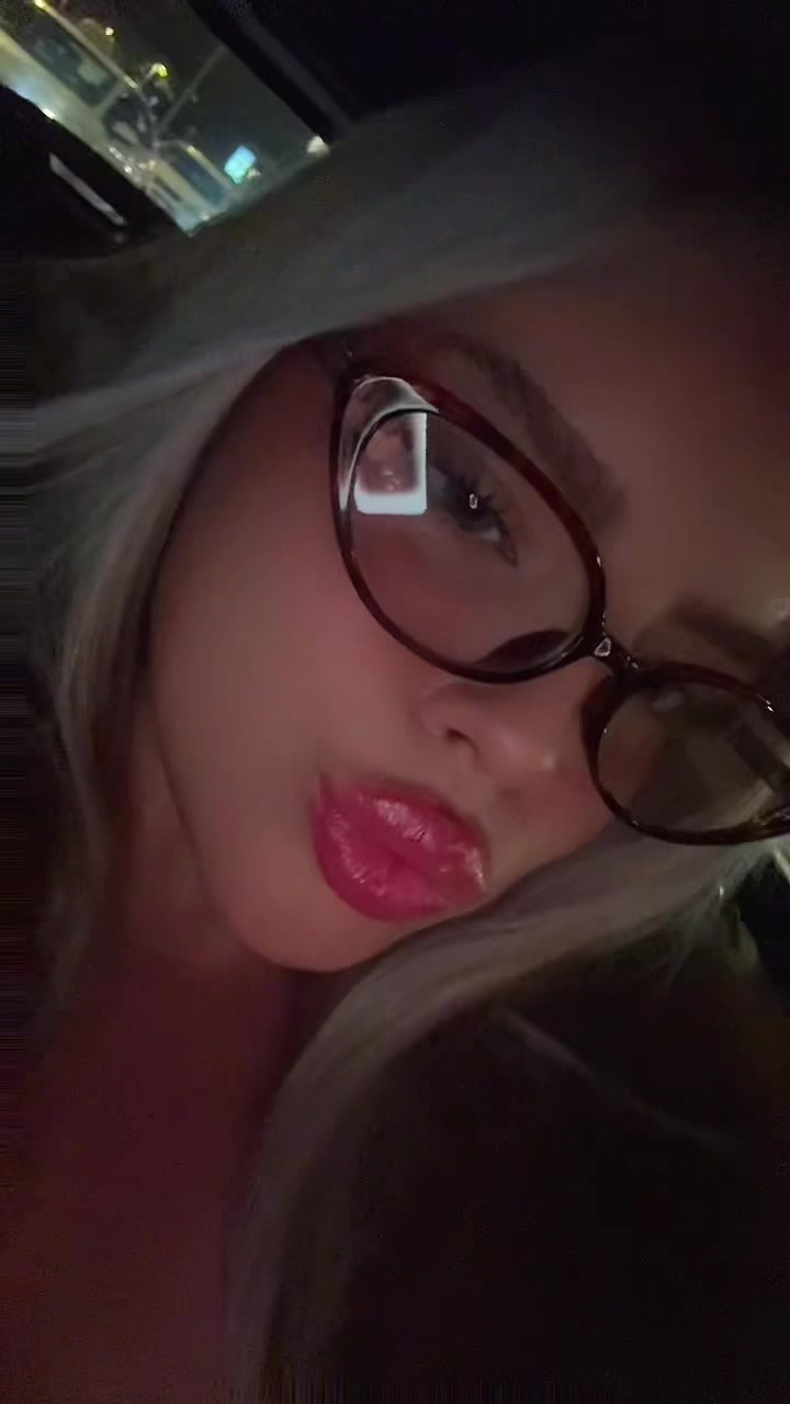 @Sashasss🍒🍒
