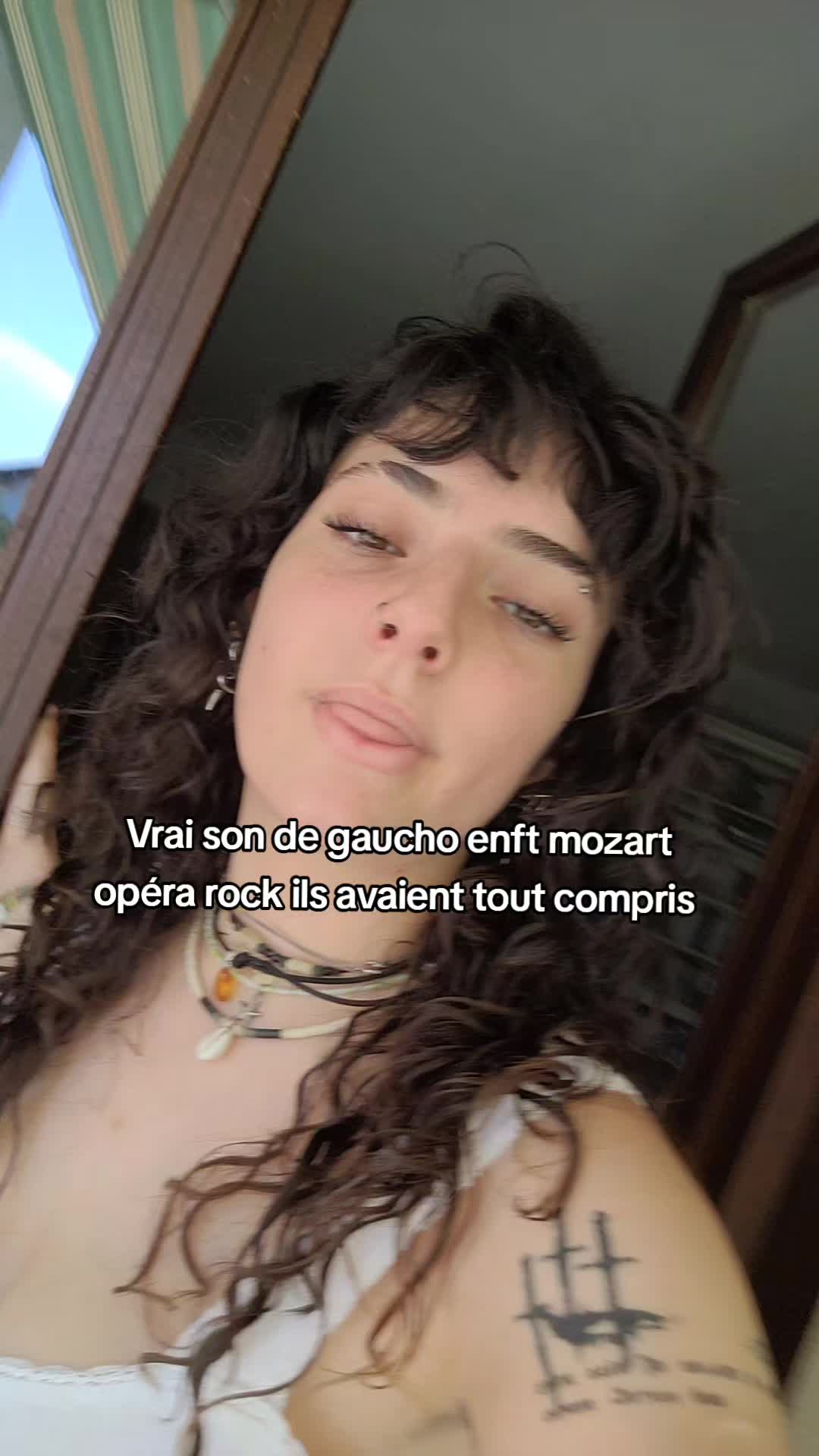 @flore 🪲