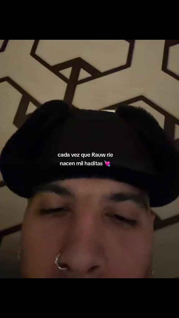 @Luzzz𖣑