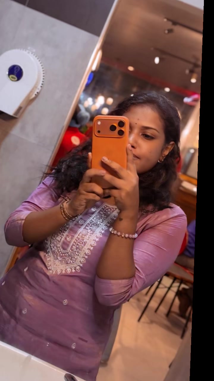 @🦋 vinoji🦋
