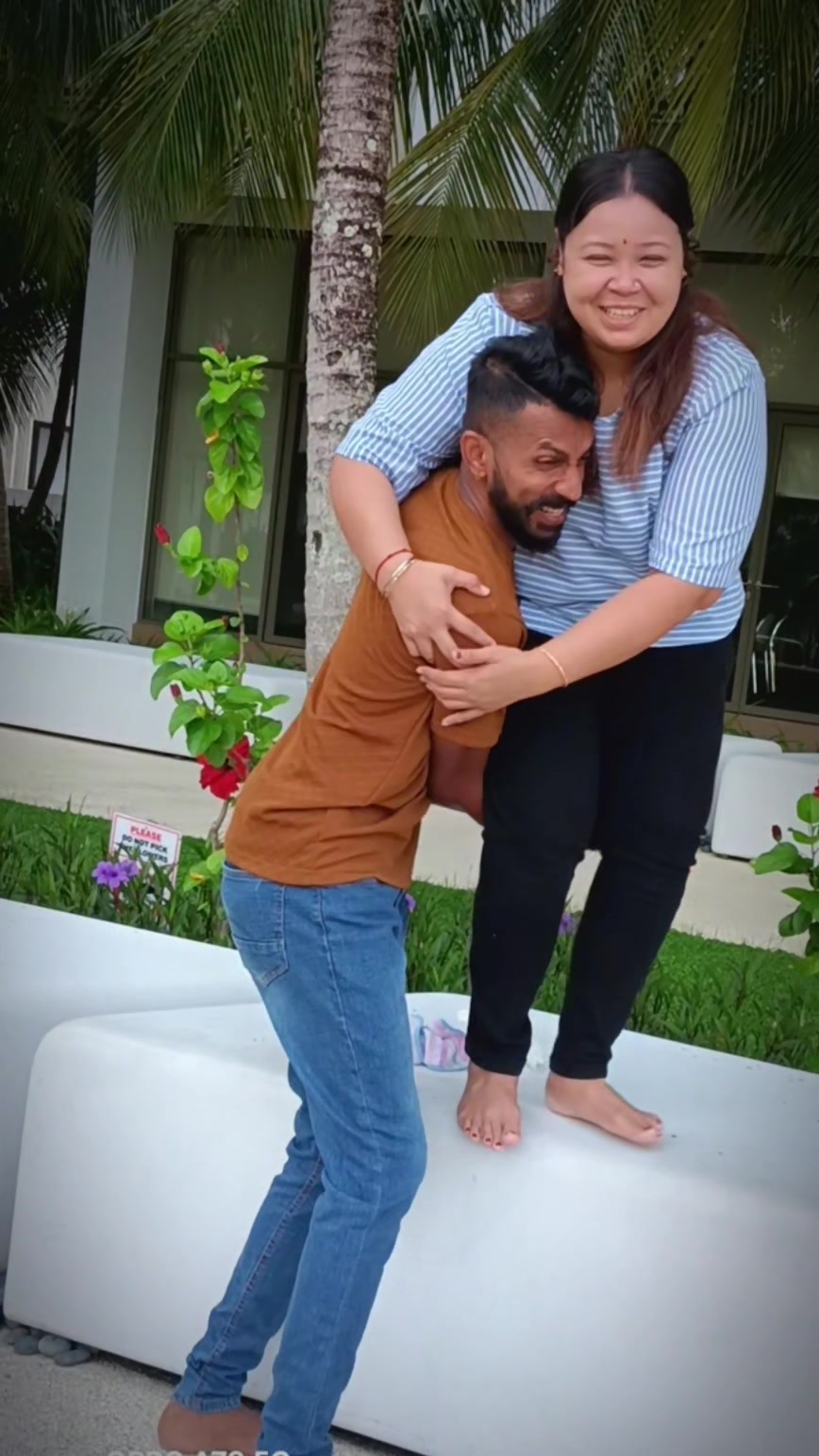 @Mr.Nheeru2121