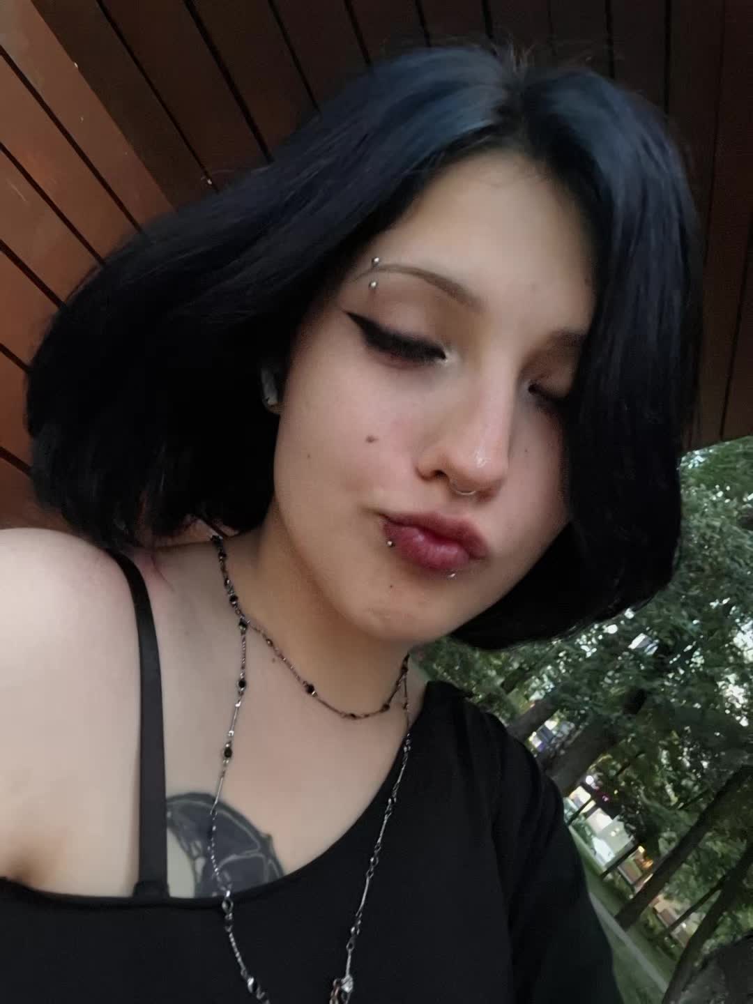@уляна