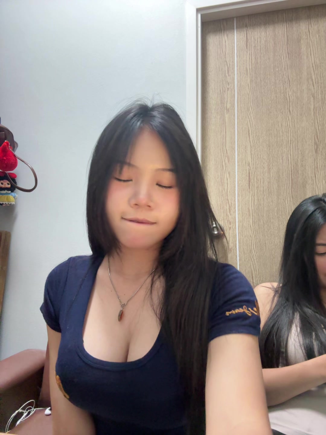 @เป็นให้ไม่ไหวอิส้นตีนที่เธอฝัน