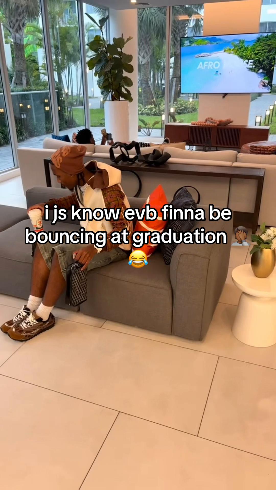 @Jayteen
