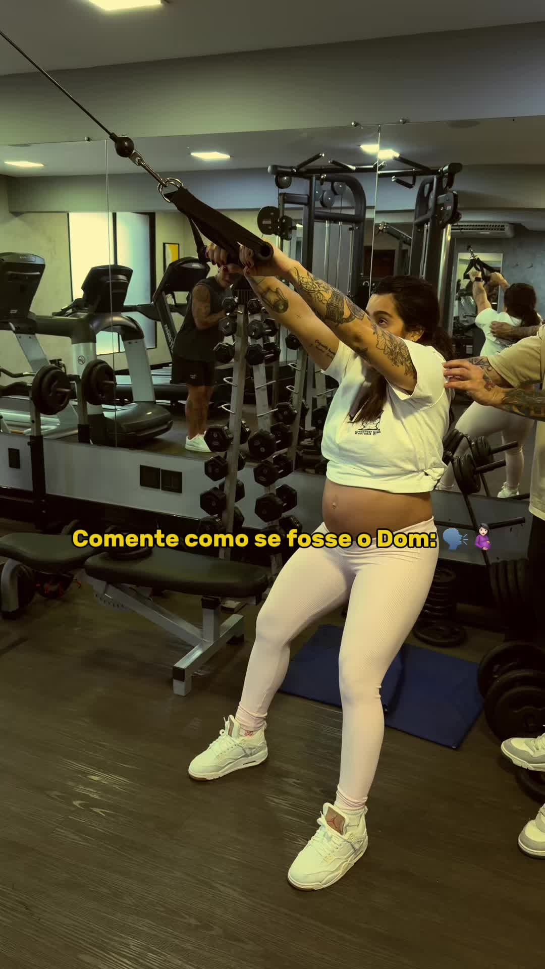 @lauanaprado