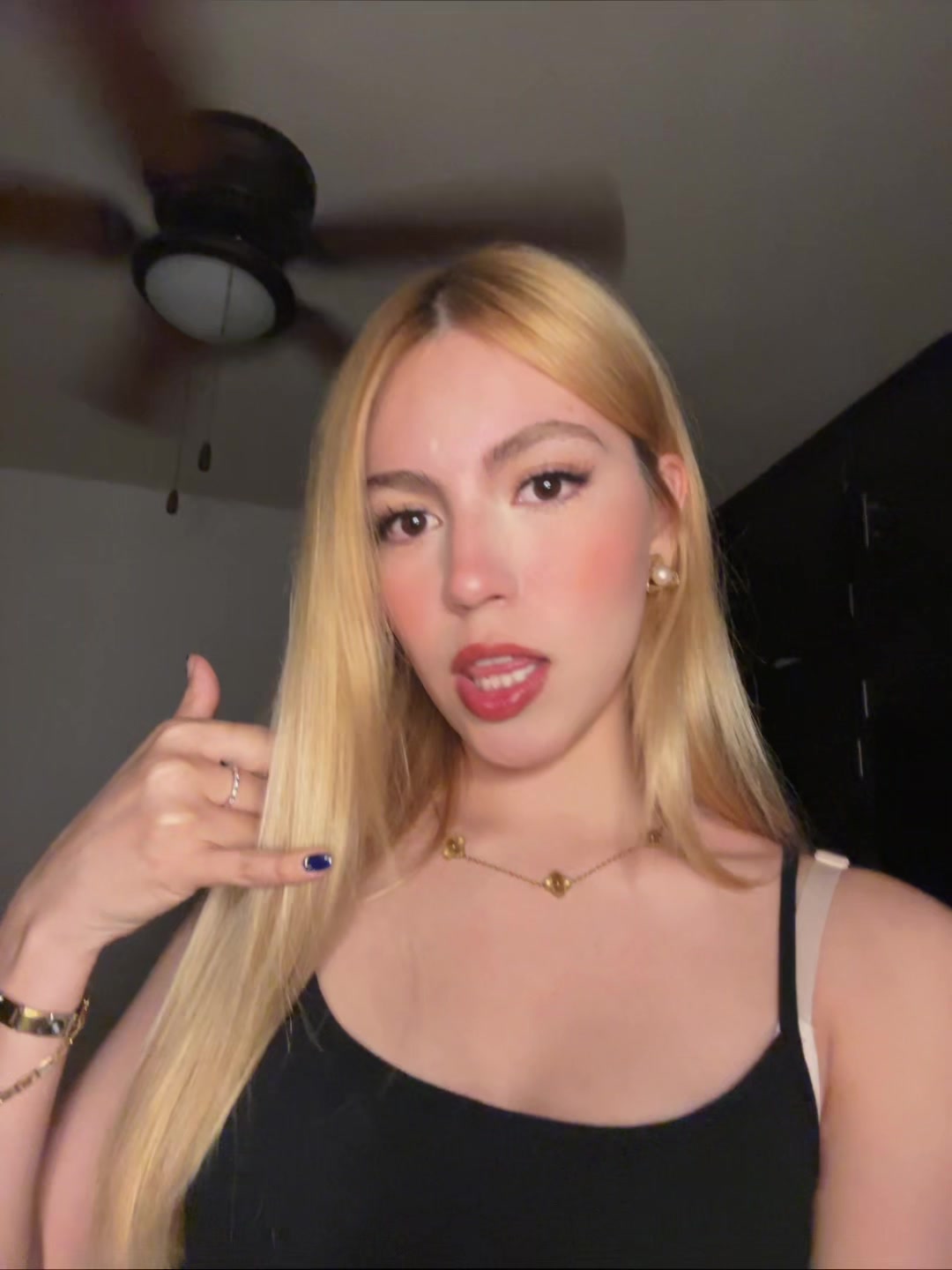 @Andrea V&eacute;lez.