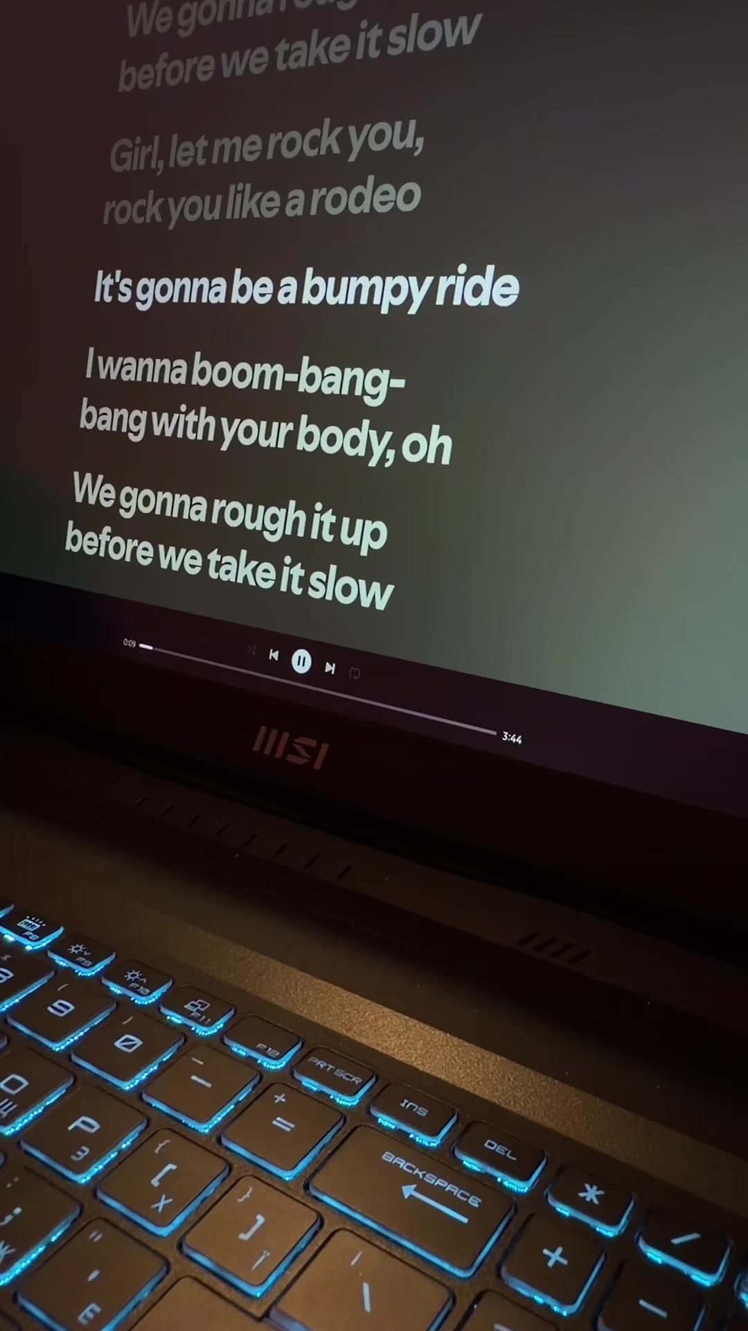 @remi.m🌪️music/vibe🇺🇦