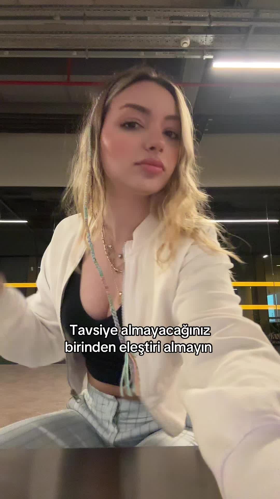 @Ezhelylmzz
