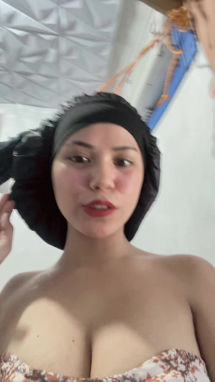 @Crislee