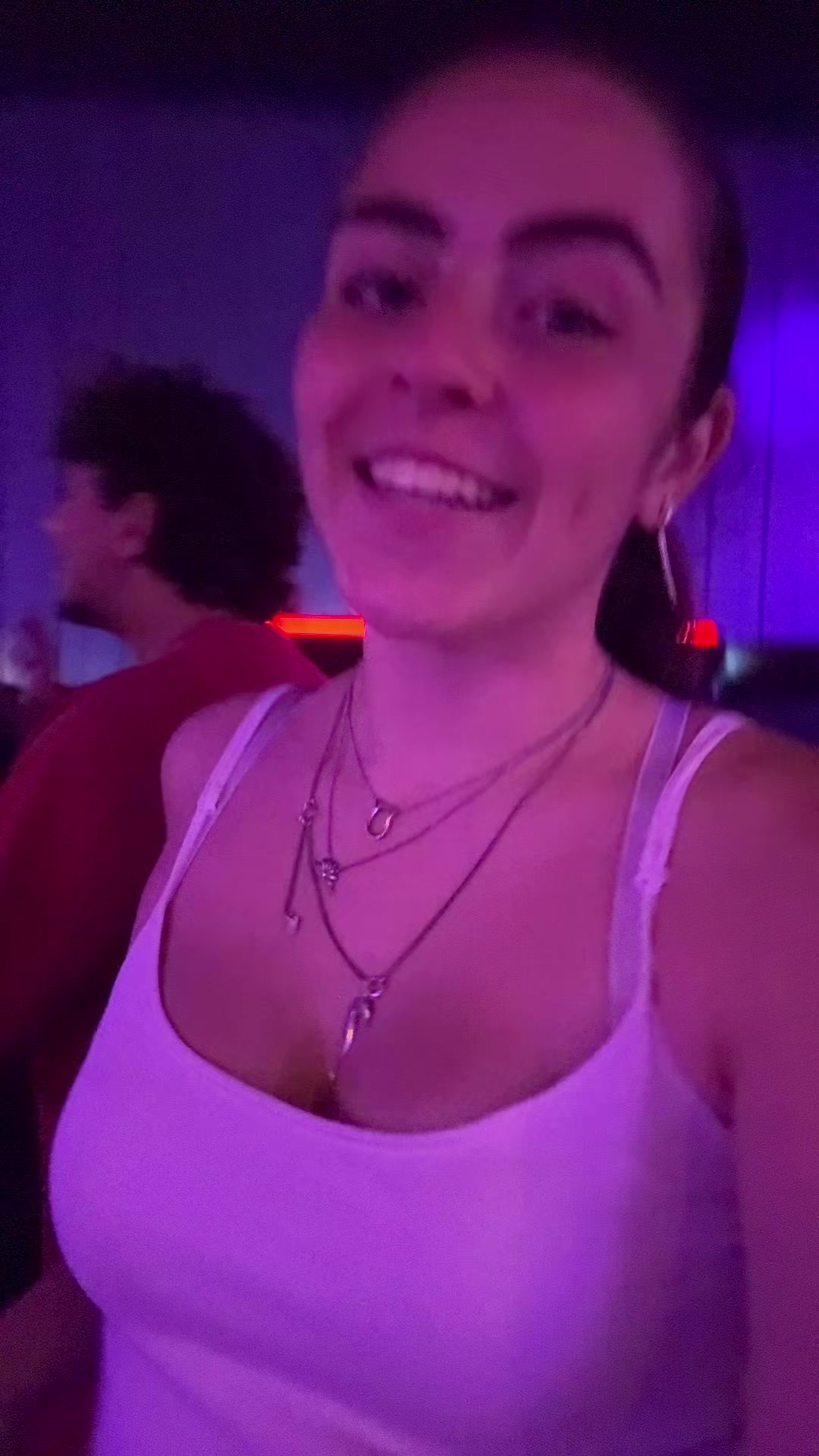 @Leeya