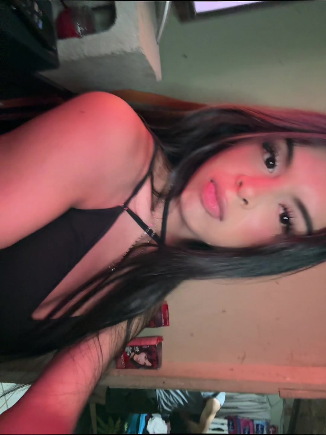 @Cami_