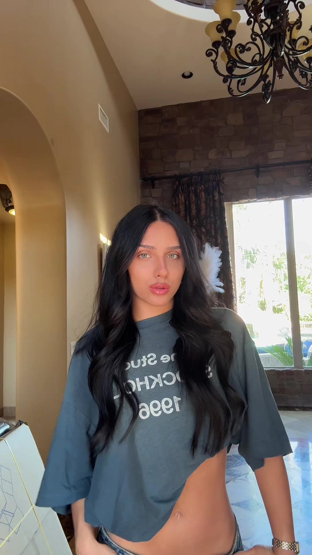 @T