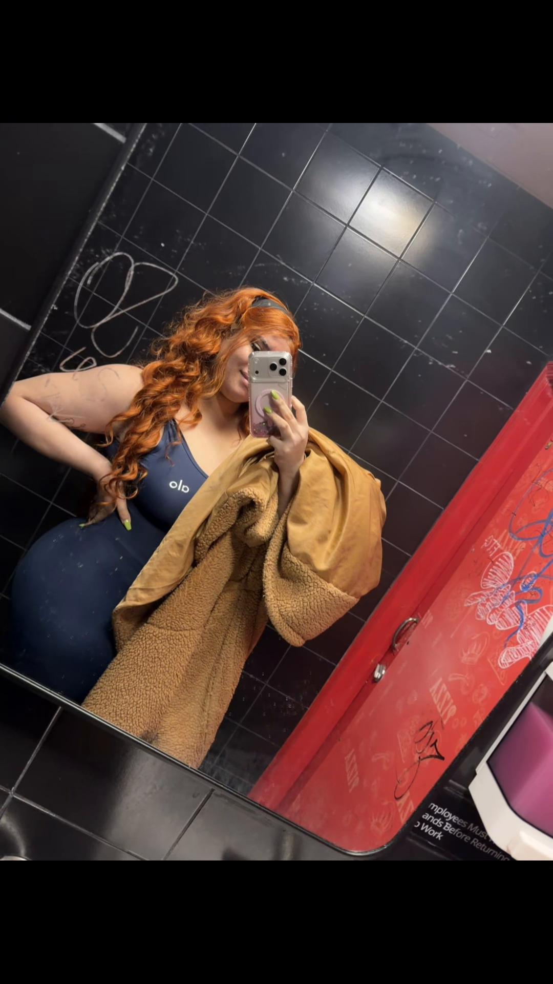 @chaky estrella