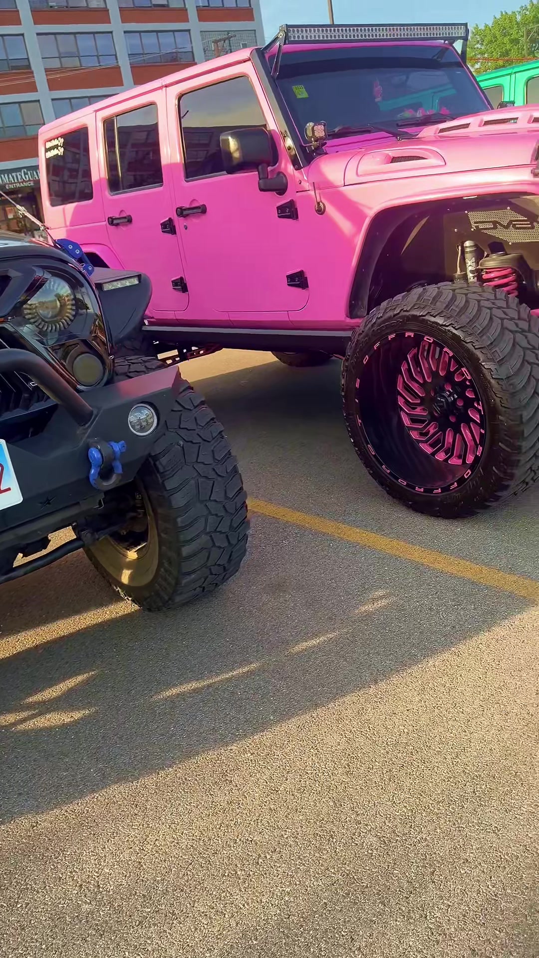 @Pink Panther Jeep 🩷🐾