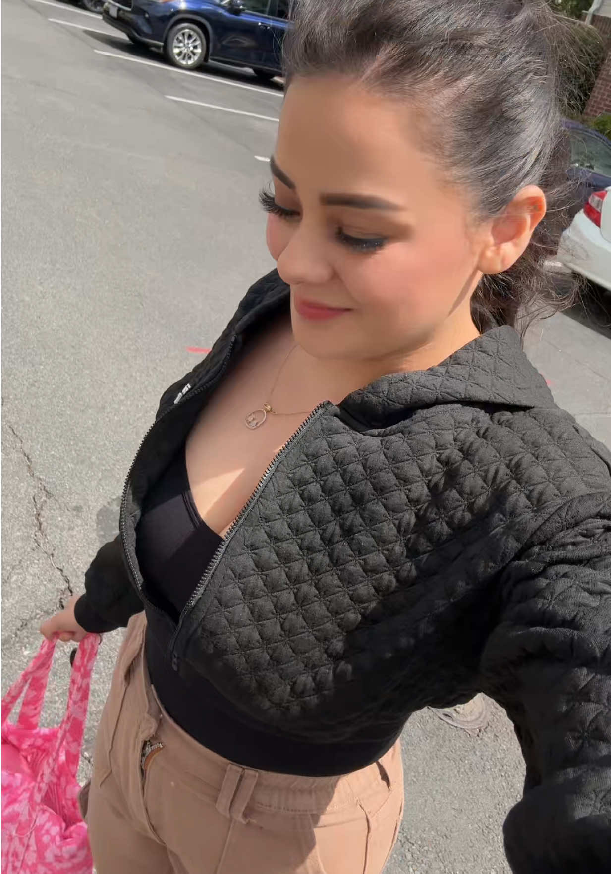 @Noemy24