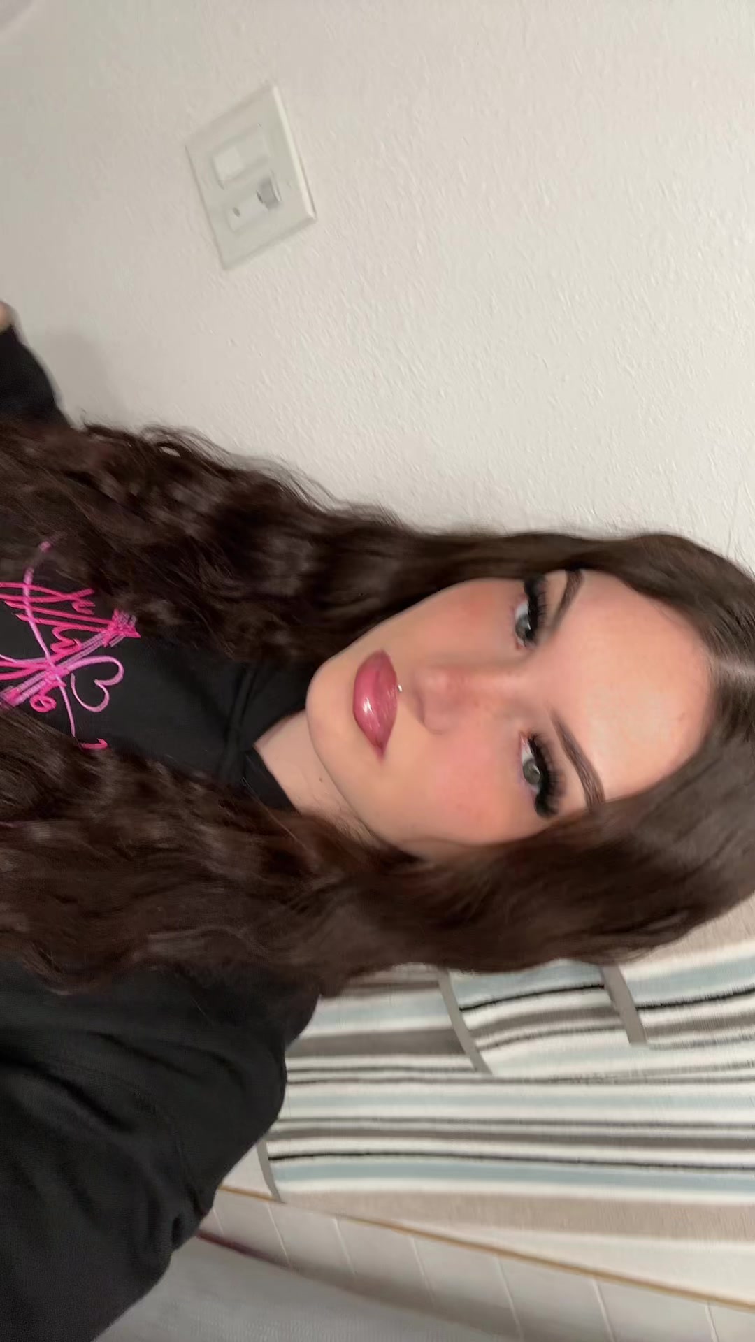 @hail33