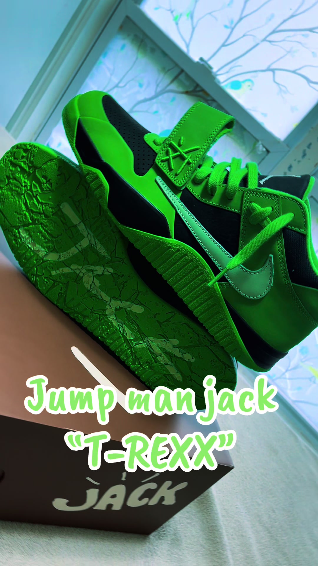 @SneakerGeekEe
