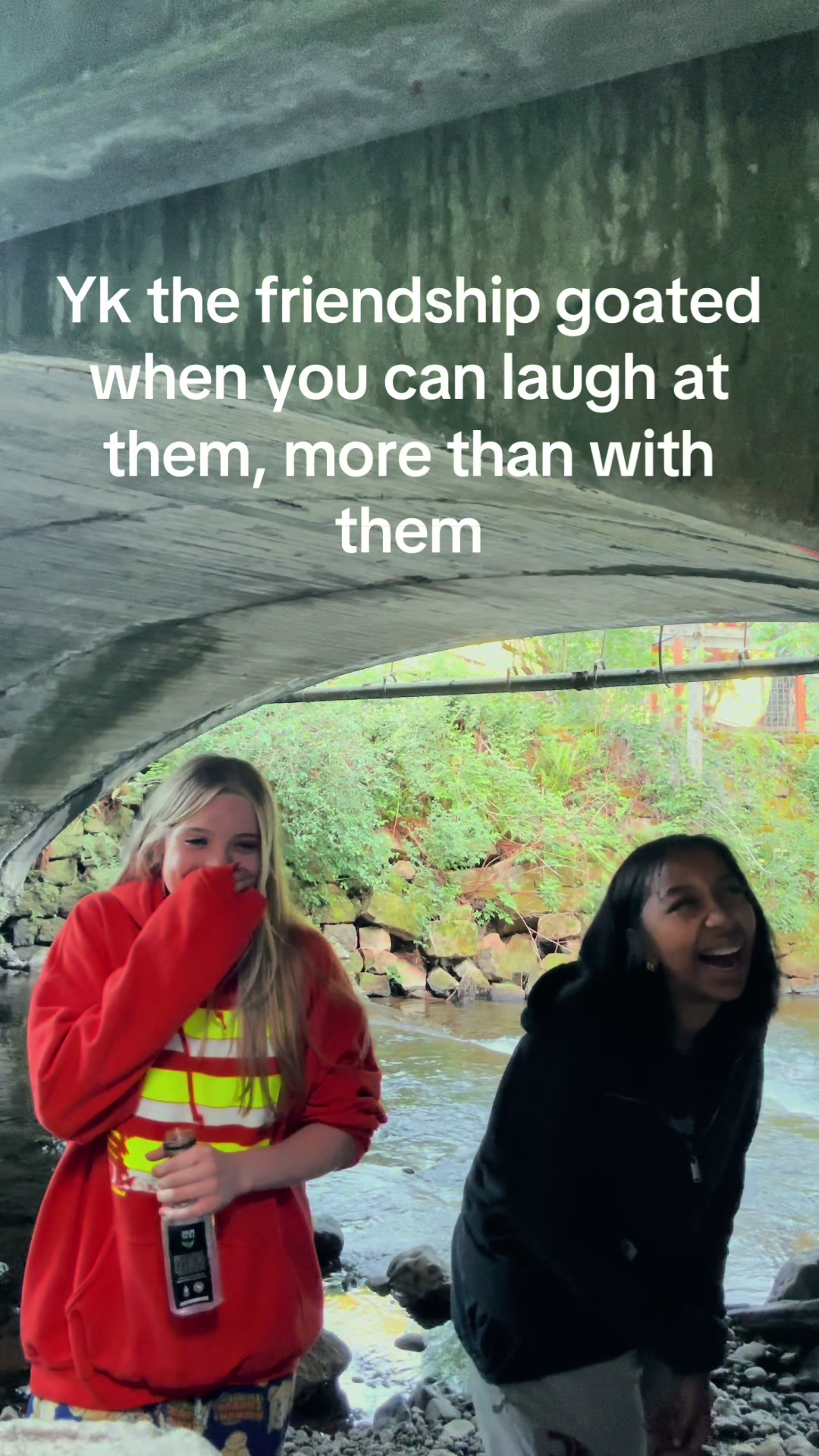 @️elle