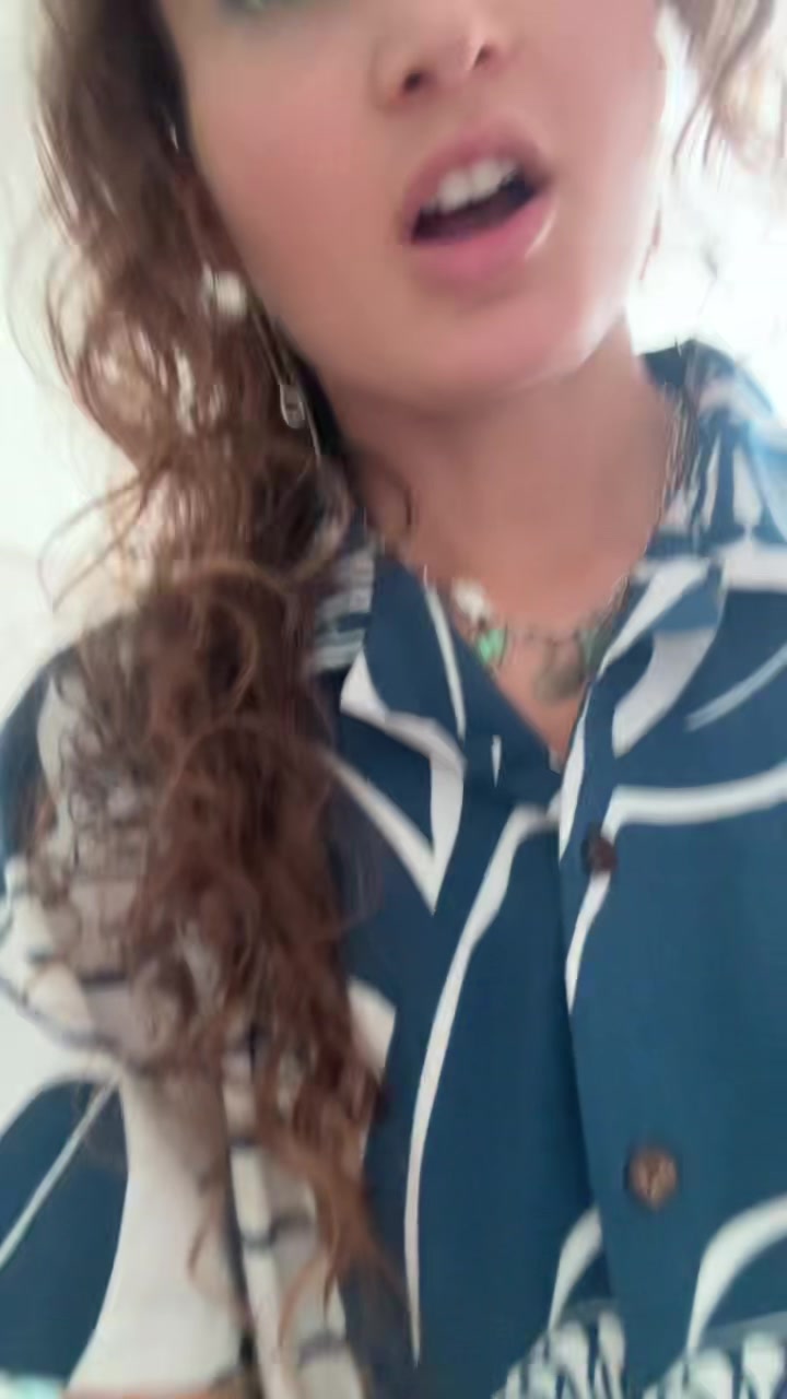 @julessearena
