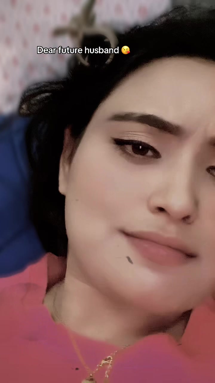 @🇴🇲 عائشہ🐣