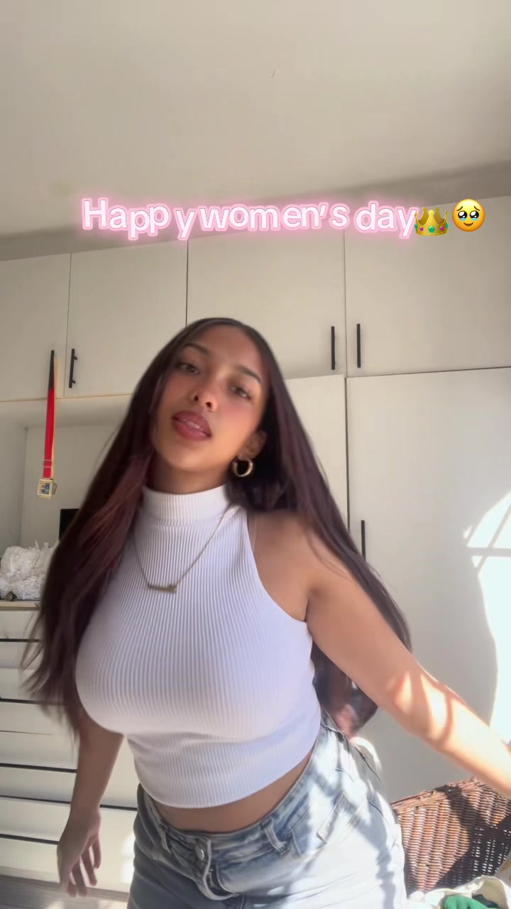 @𝓜𝓲𝓴𝓼🧸