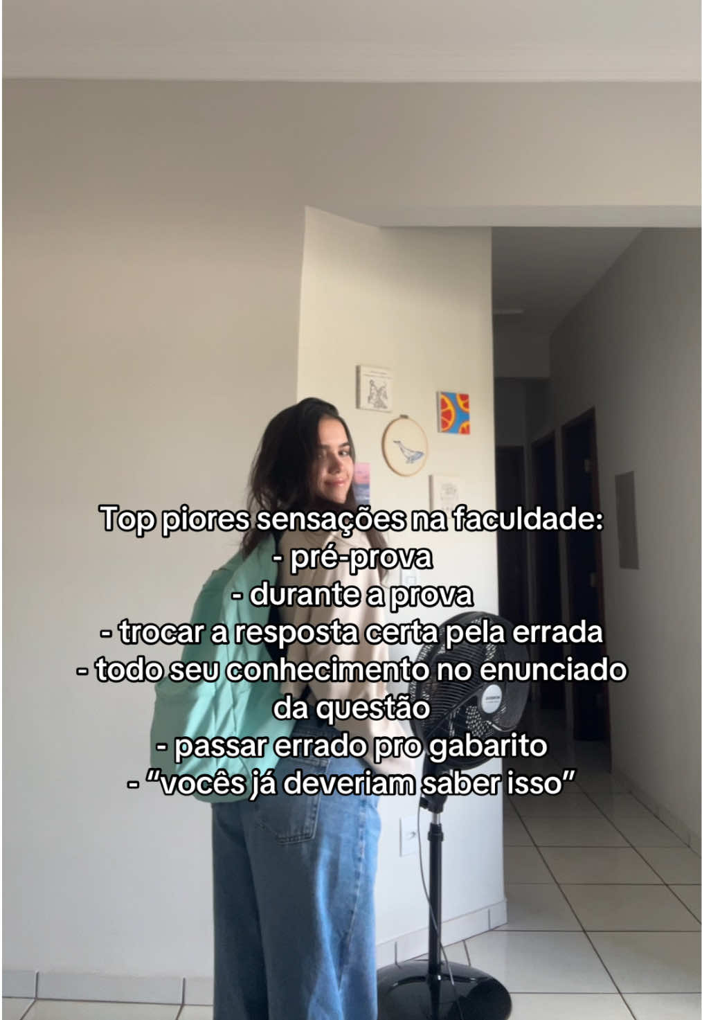 @LittleAna | Estudante de Psico