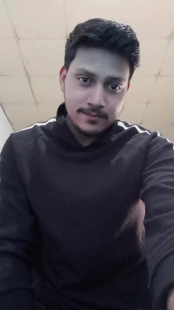 @🍁ÂLîqureshi14🏴⚔️🎸