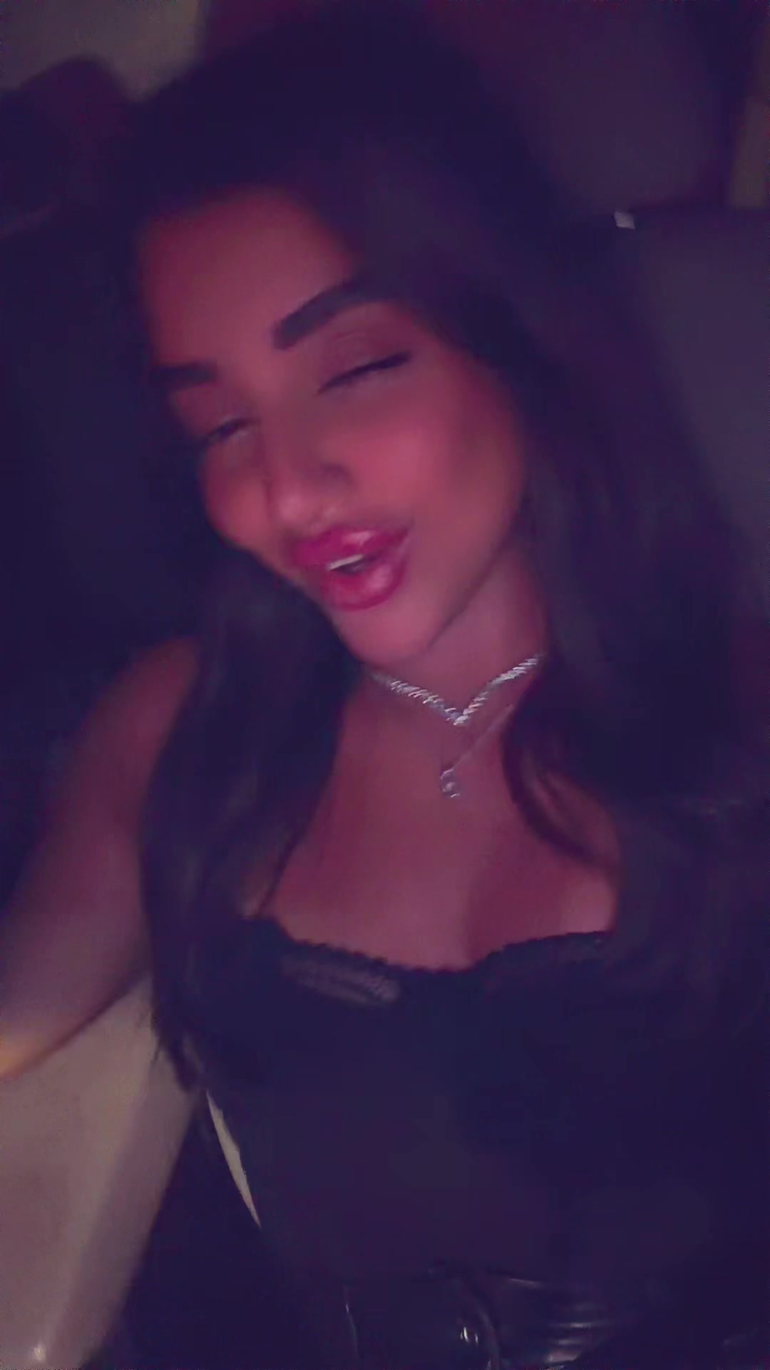 @ℳ𝒶𝓎𝒶 𝒮𝒽ℯ𝒸𝒽𝓉ℯ𝓇🦋