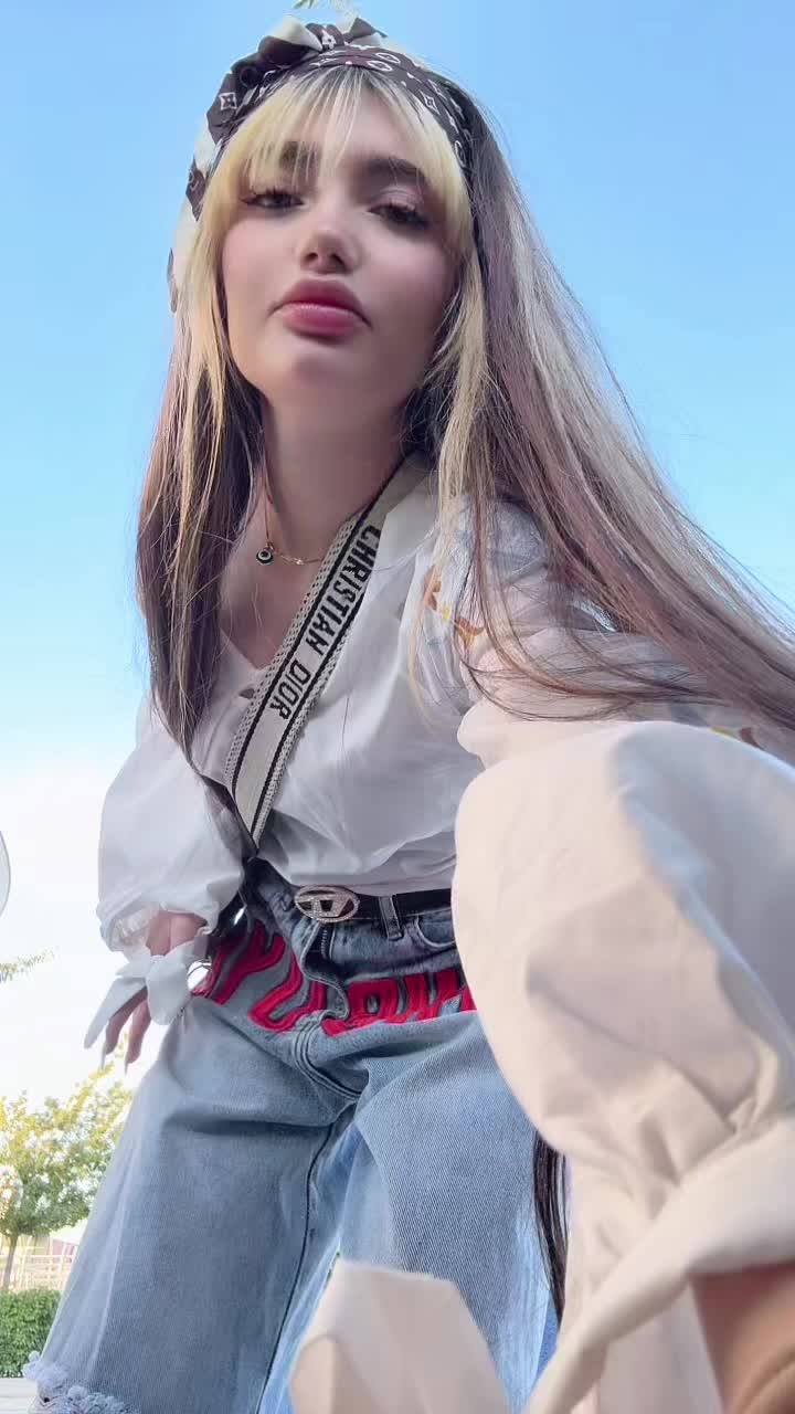 @elisanwm