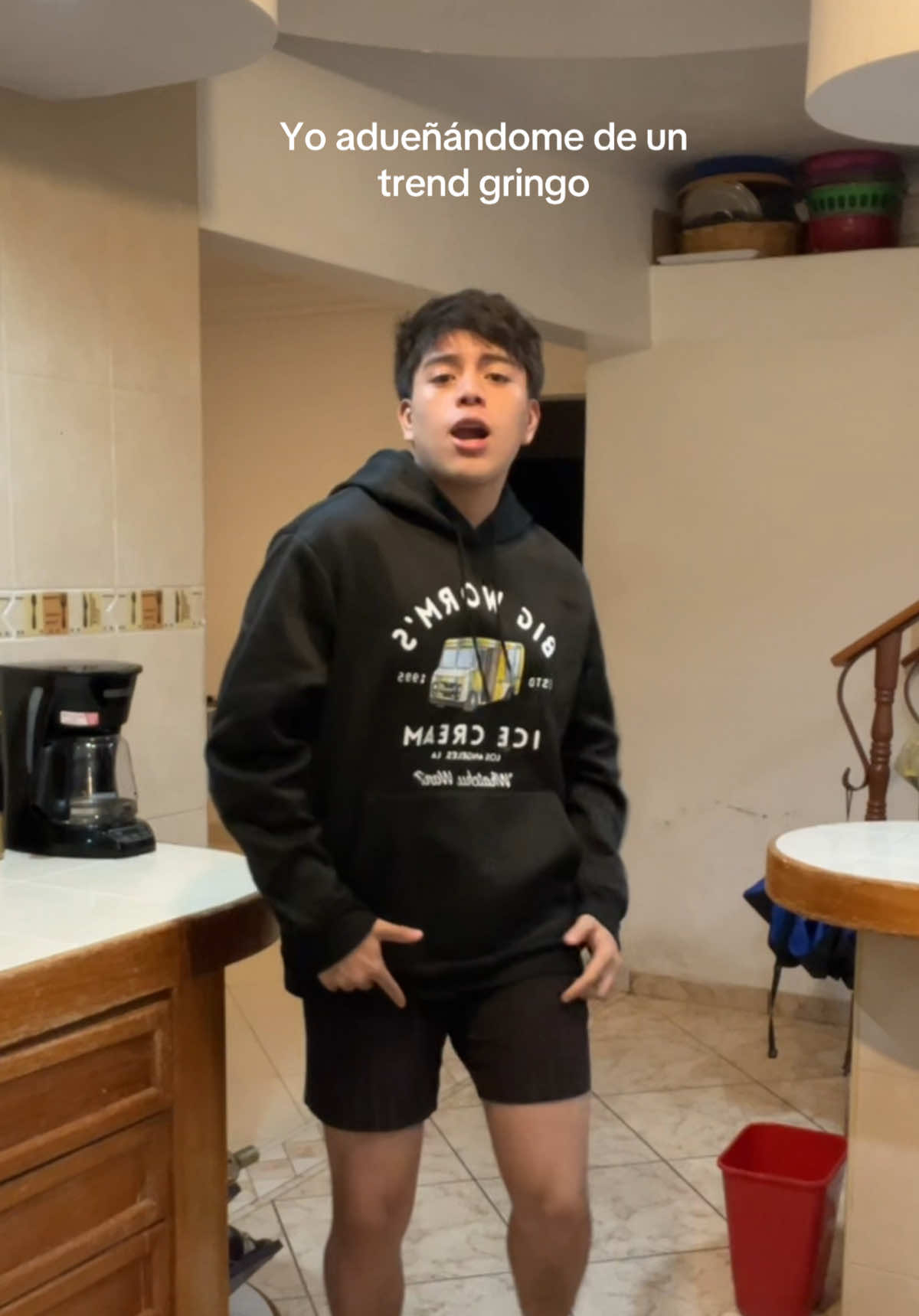 @C H A R L Y J O N A T H A N
