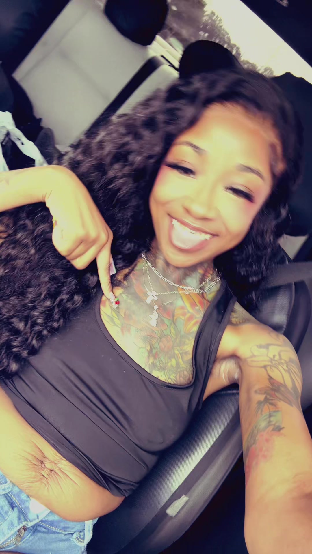 @MzHeadTurna