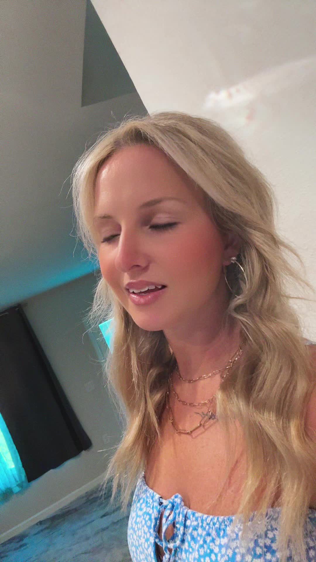 @Blondie12