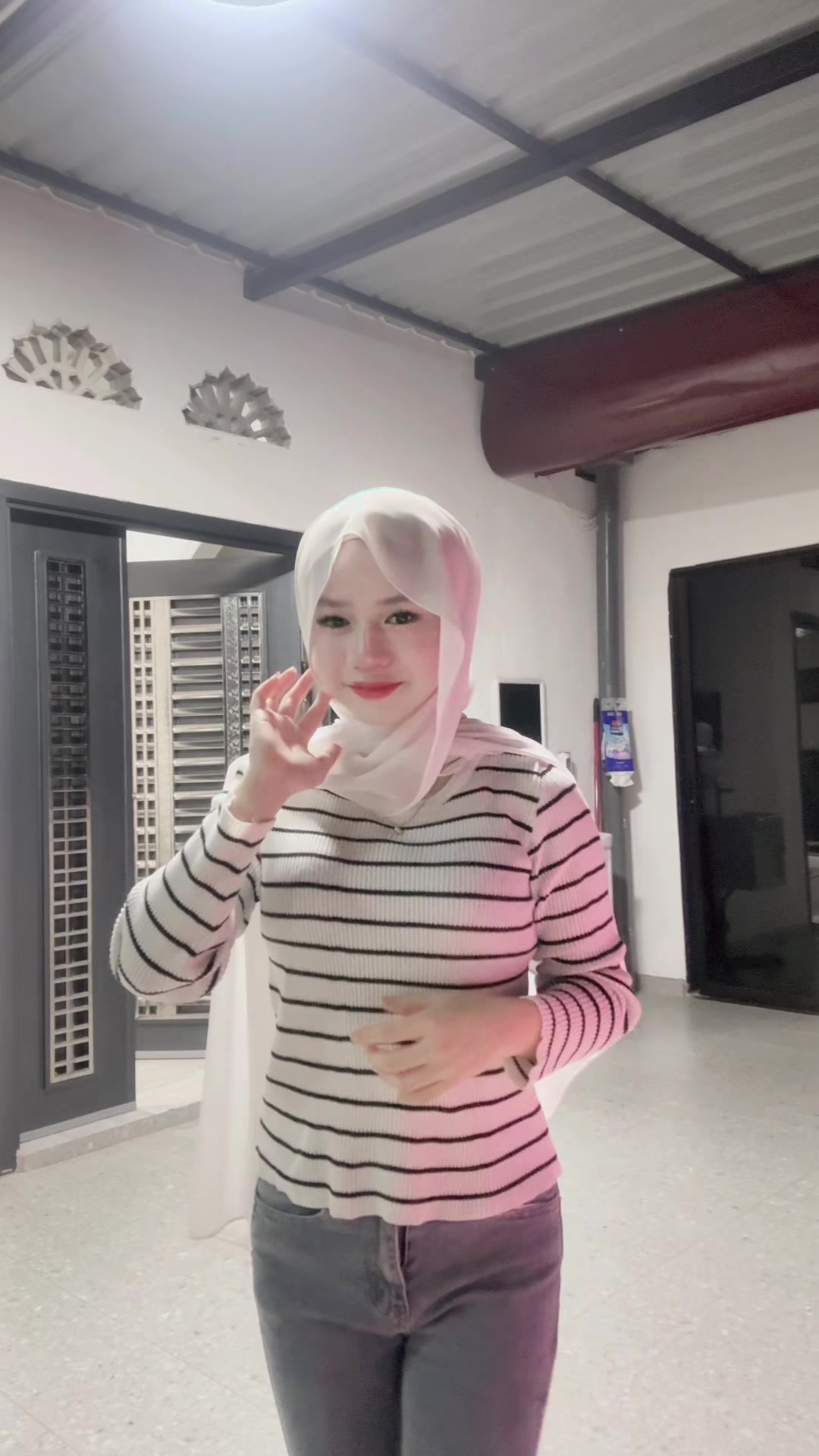 @アリヤ