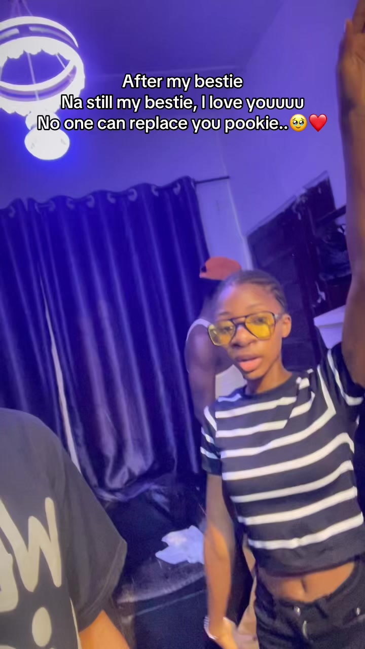 @Sir Bella😙