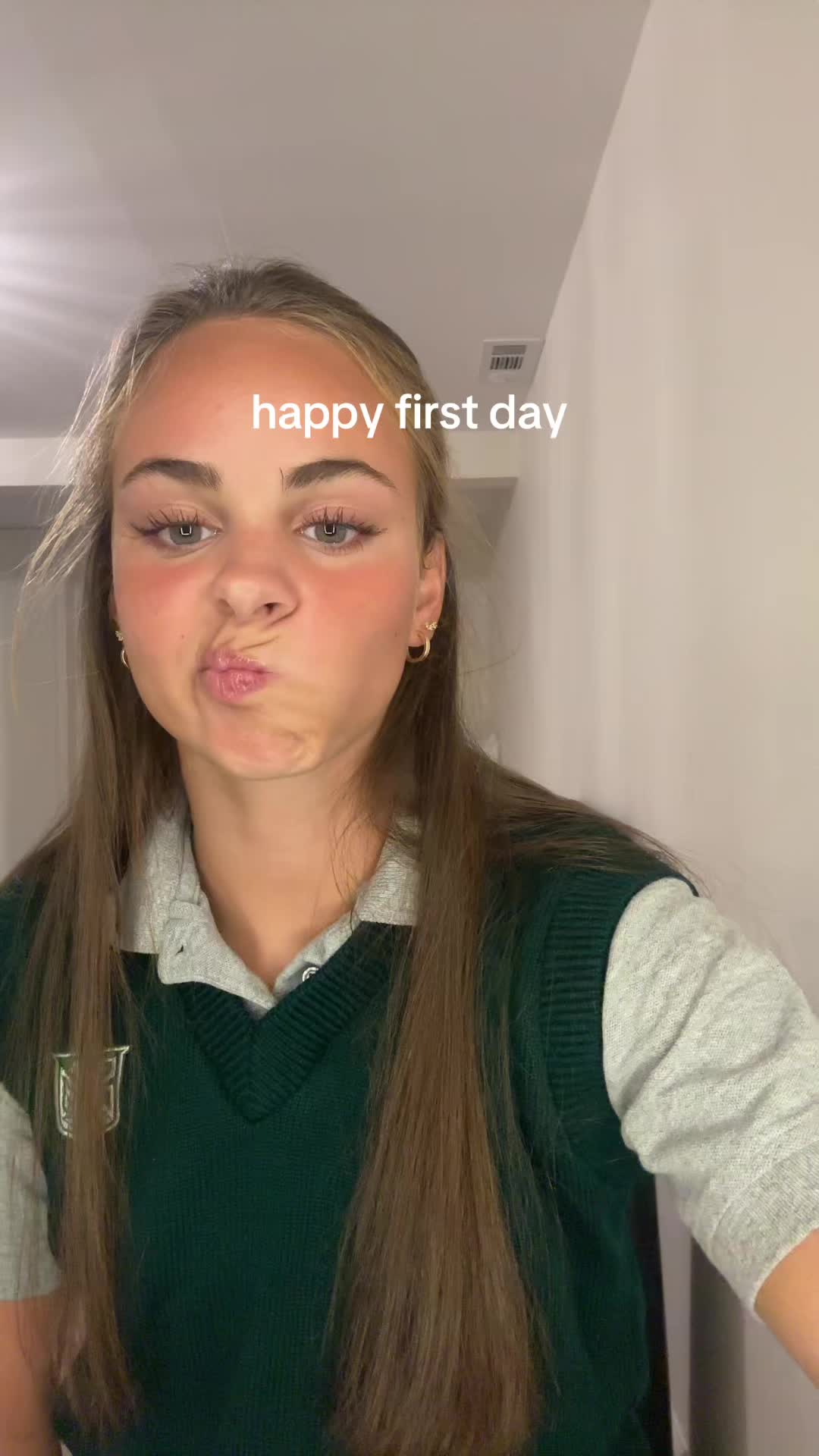 @hiiii