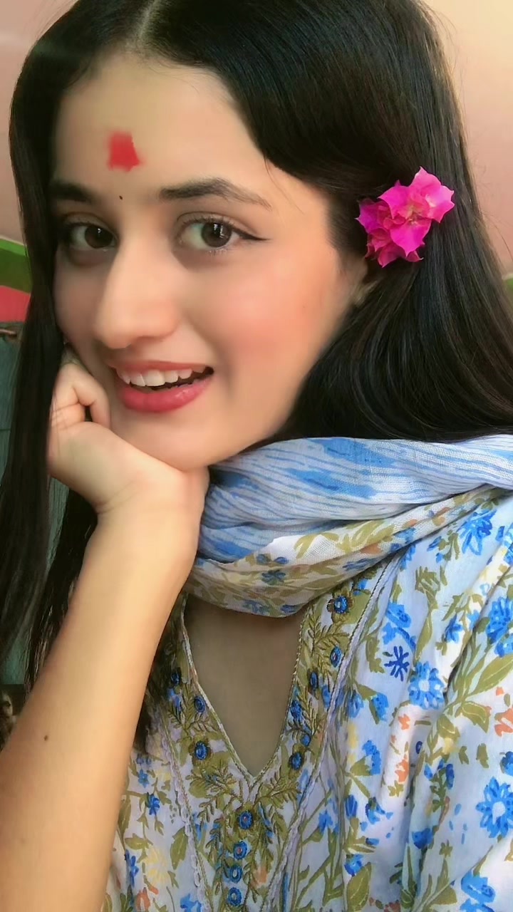 @Roshni Bashyal