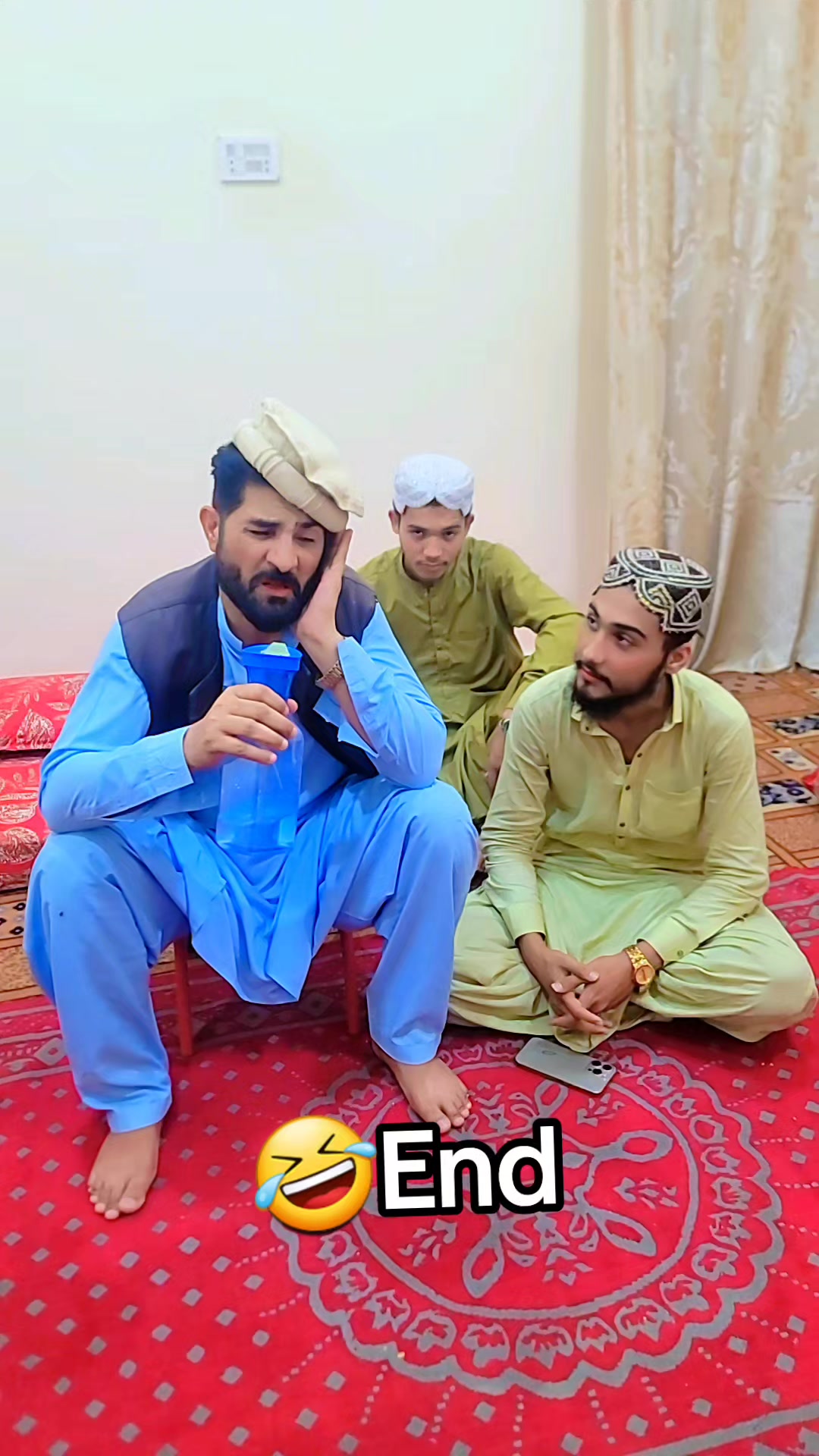 @منجن ماما آفیشل