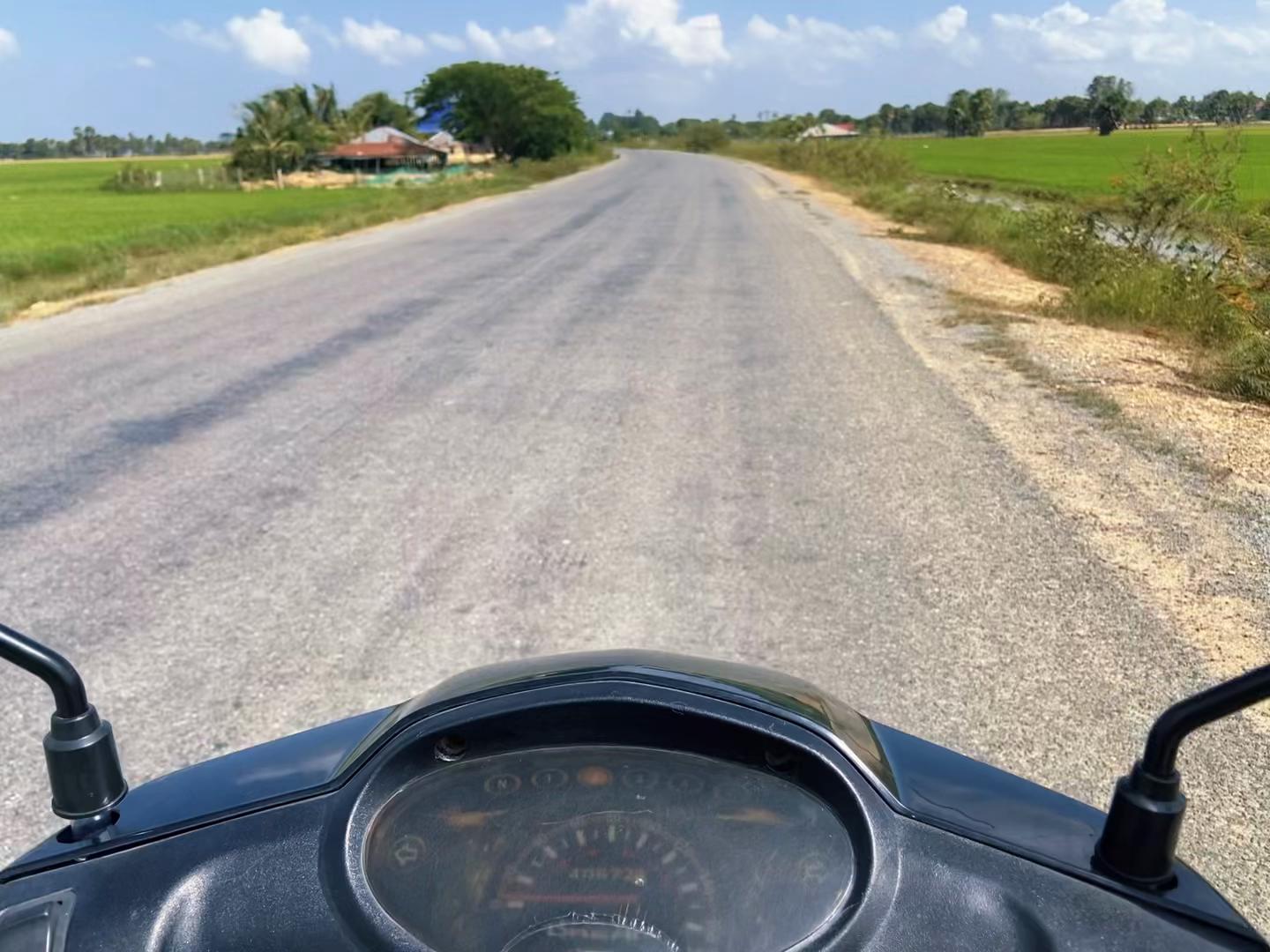 @Sak - សាក់ 👑🤍