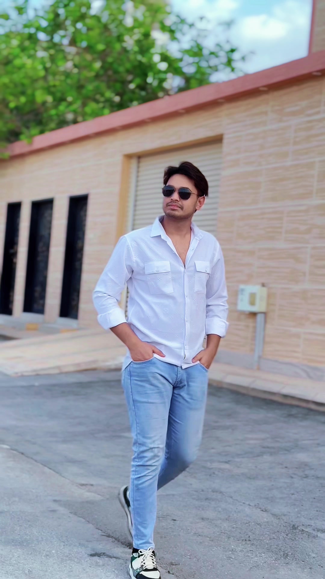 @MR. ARIF RAJ