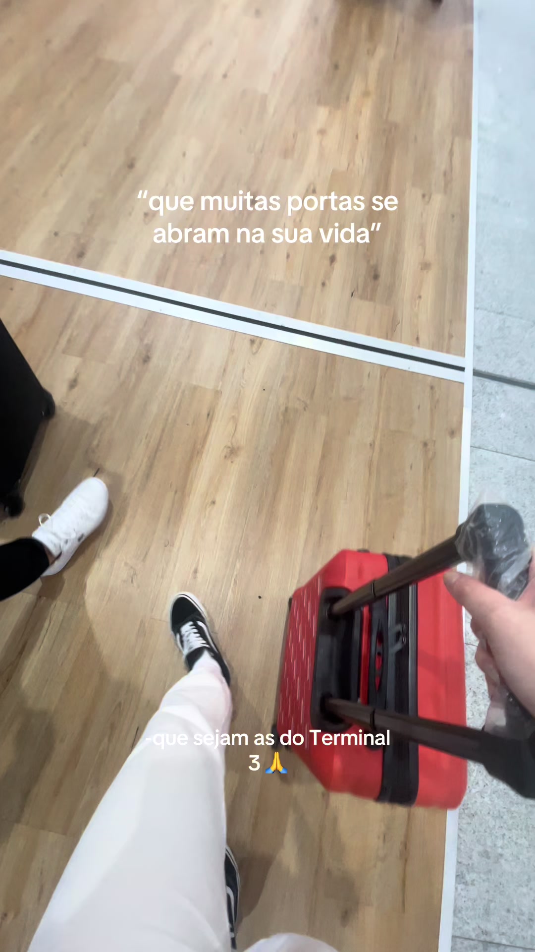 @lauraa