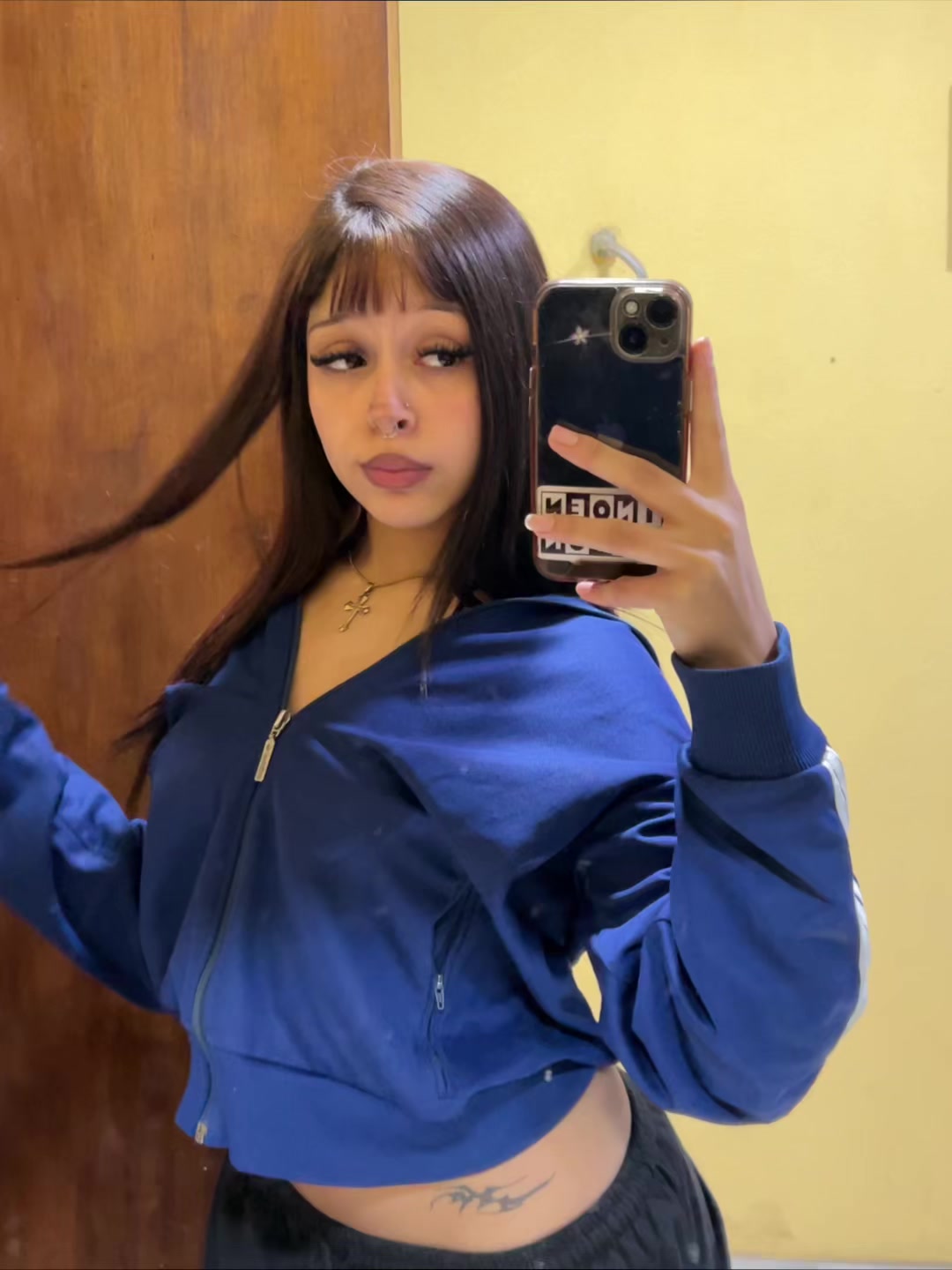 @damasucia